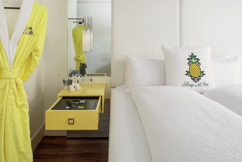 Staypineapple, A Delightful Hotel, South End