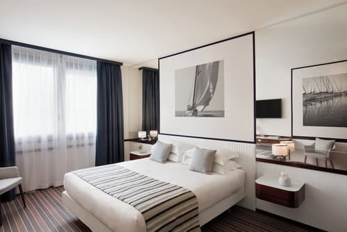 Starhotels President, Primary image