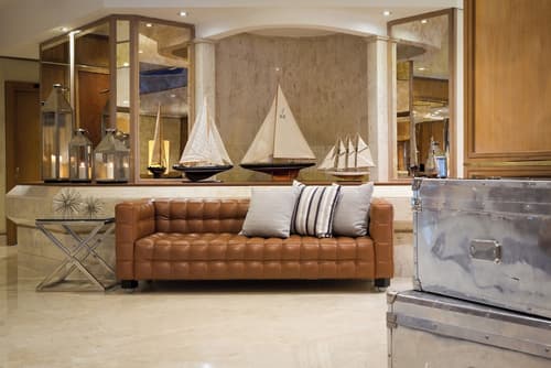 Starhotels President, Lobby