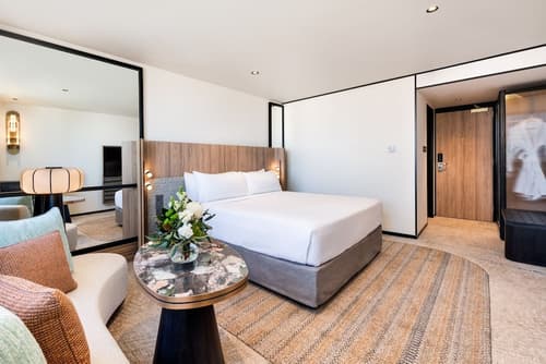 Pan Pacific Perth, Room