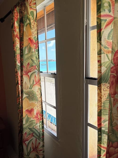 Seaview Beach Hotel, Room