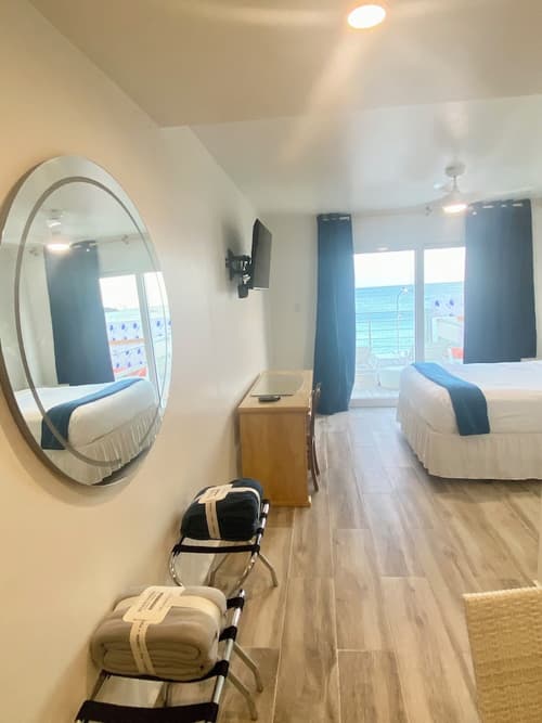 Seaview Beach Hotel, Room