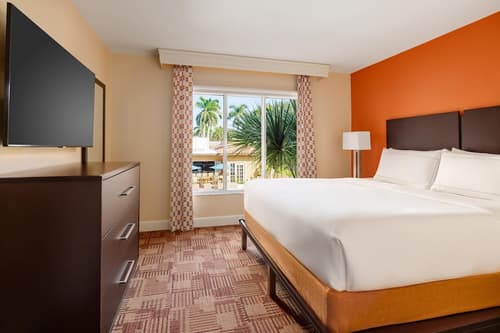 Inn of Naples, Tapestry Collection by Hilton, Room