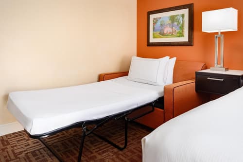 Inn of Naples, Tapestry Collection by Hilton, Room