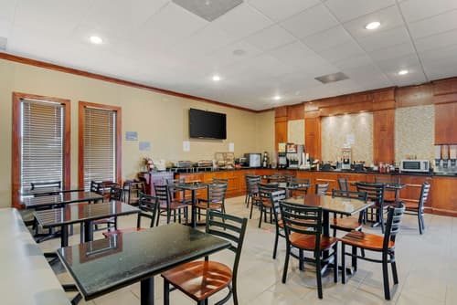 Best Western St. Louis-Kirkwood Route 66, Breakfast area