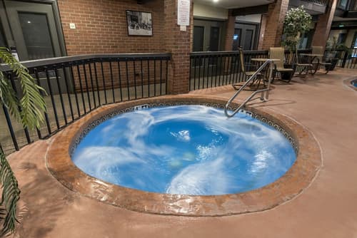 Best Western Plus Rio Grande Inn, Pool