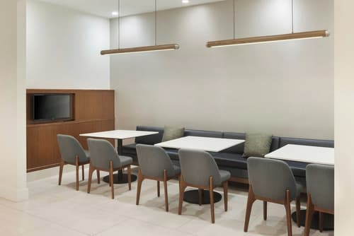 Courtyard by Marriott across Universal Orlando