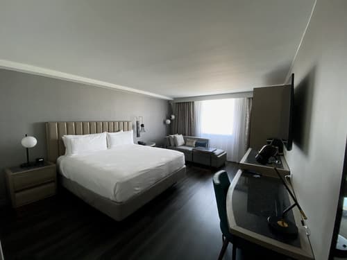 DoubleTree by Hilton San Francisco South Airport Blvd, Room