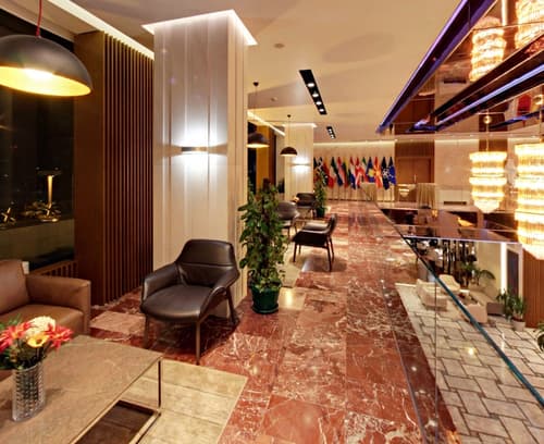 Tirana International Hotel & Conference Centre, Lobby