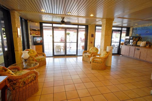 Marina Del Mar Resort and Marina, Interior entrance