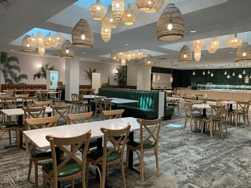 DoubleTree by Hilton at the Entrance to Universal Orlando