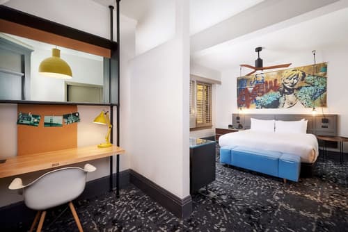 The Barnes San Francisco, Tapestry Collection by Hilton, Room