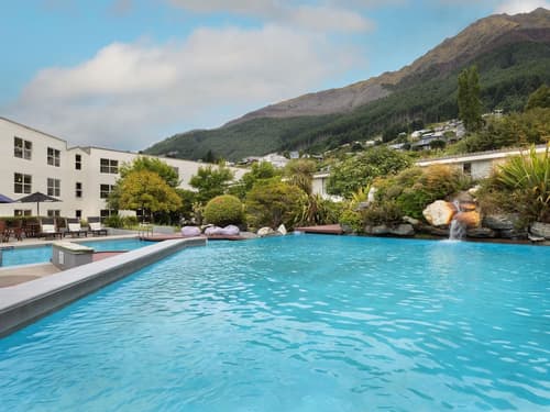 Mercure Queenstown Resort, Pool
