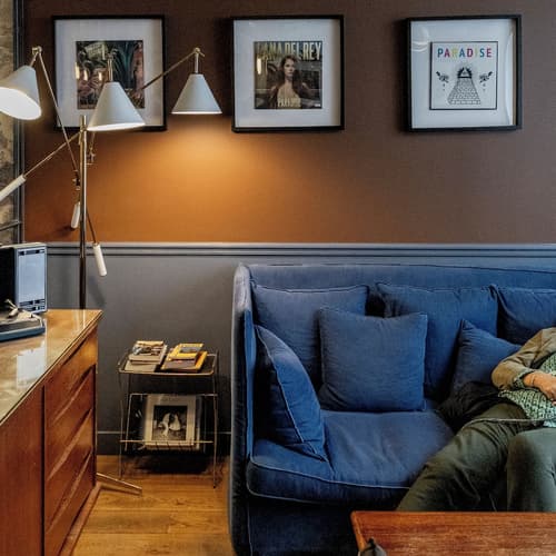 Hotel Paradis, Reception