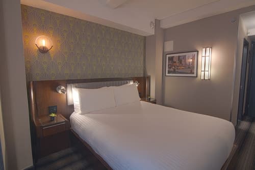 Hotel Edison Times Square, Room