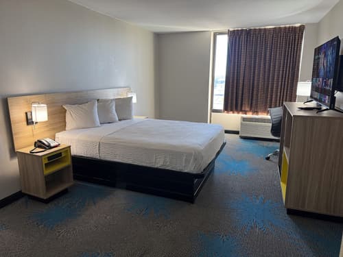 Days Inn by Wyndham Amarillo East, Room