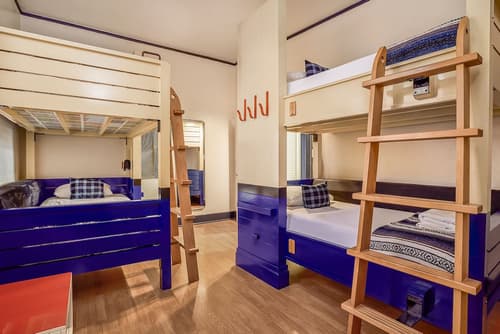 Freehand Miami, Room