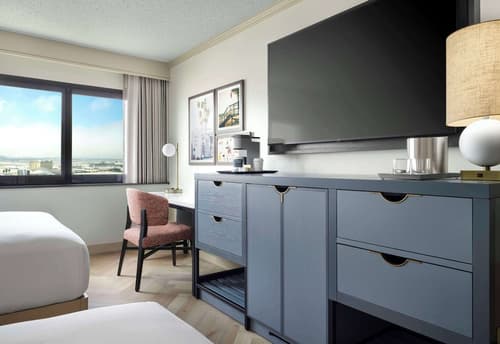 Sonesta Los Angeles Airport LAX