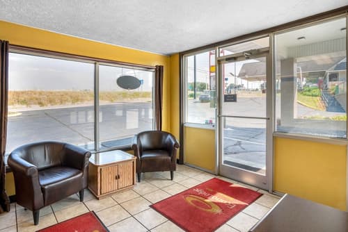 Econo Lodge Rolla I-44 Exit 184 Near Missouri University of Science and Technology