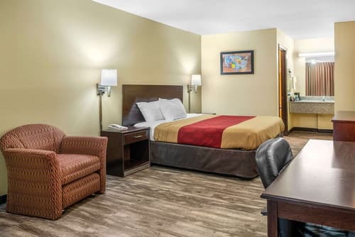 Econo Lodge Rolla I-44 Exit 184 Near Missouri University of Science and Technology
