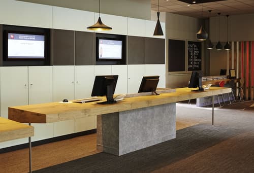 ibis Strasbourg Centre Historique, Interior entrance