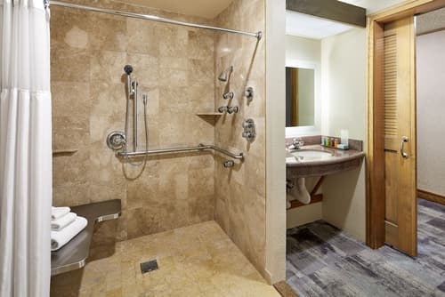 Cavalier Oceanfront Resort, Room