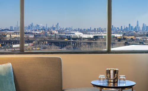 DoubleTree by Hilton Hotel Newark Airport, View from room