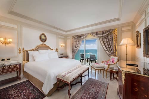 Hilton Alexandria Corniche, Room