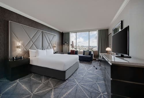 Hilton Atlanta, Room
