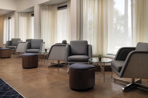 Courtyard By Marriott Palm Springs, Lobby lounge