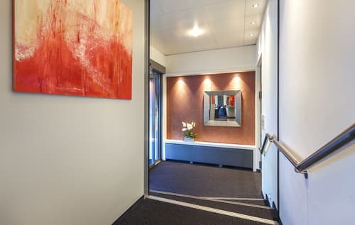 Hotel Metropol Basel, Interior entrance