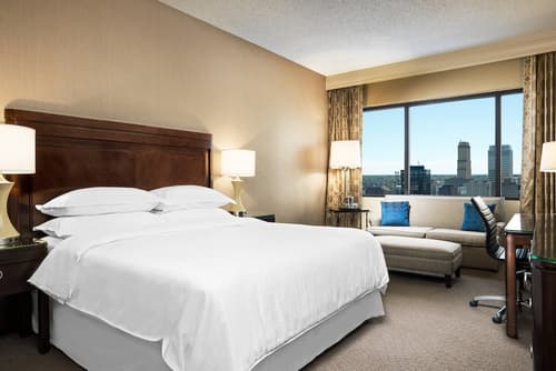 Memphis Riverline Hotel