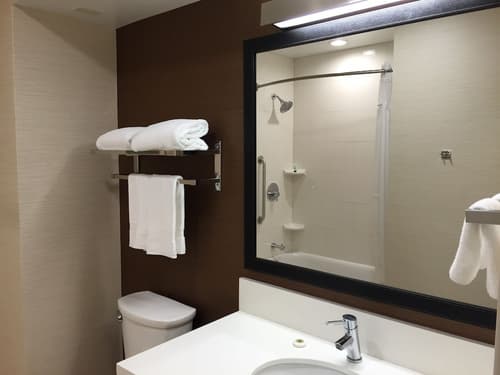 Fairfield Inn & Suites Los Angeles Rosemead, Room