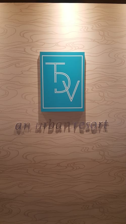 Toronto Don Valley Hotel and Suites, Reception