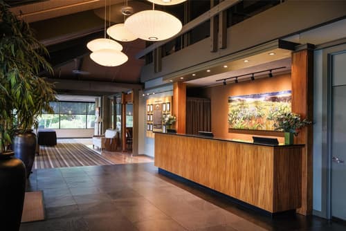 Best Western Plus Hood River Inn, Lobby