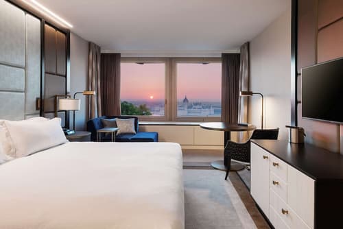Hilton Budapest, Room