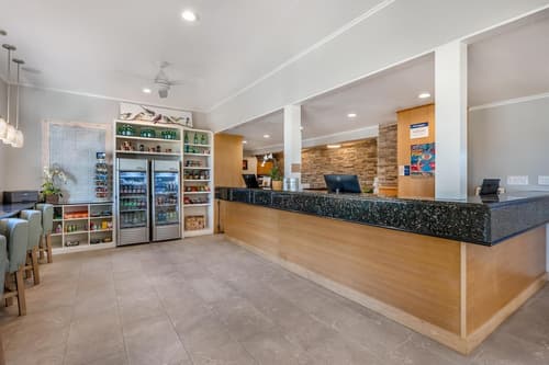 Best Western Plus Santa Barbara, Lobby