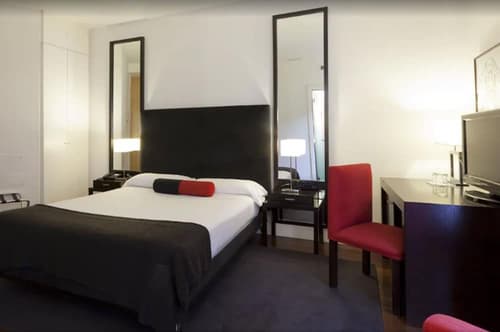 Hotel Quatro Puerta Del Sol, Room