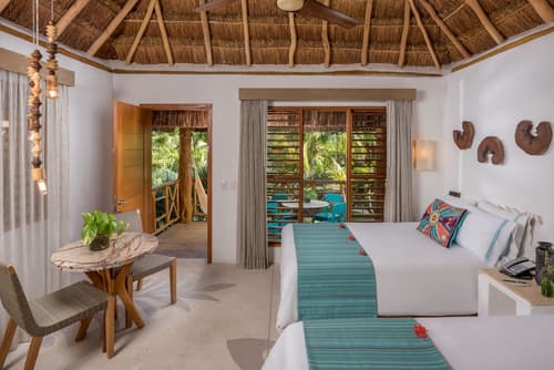 Mahekal Beach Front Resort & Spa, Room
