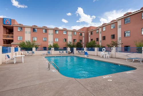 Motel 6 Page, AZ, Outdoor pool