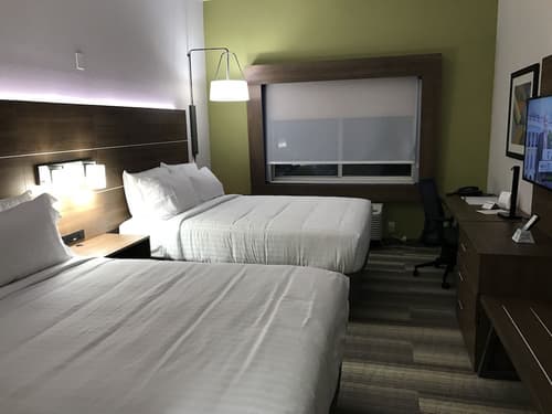 Holiday Inn Express Naples South I-75 by IHG, Room
