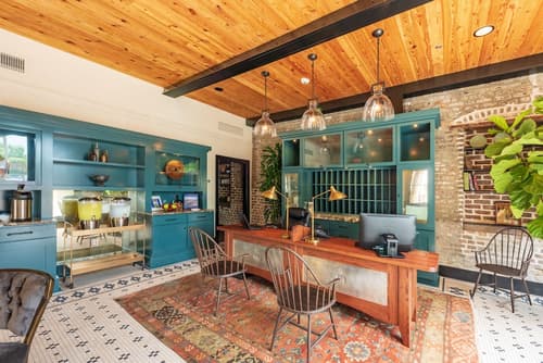 Andrew Pinckney Inn, Interior entrance