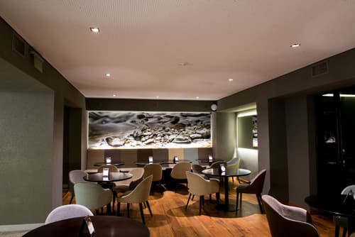 Windsor Hotel And Tower, Lobby lounge