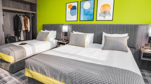 The Plaza Hotel, Room