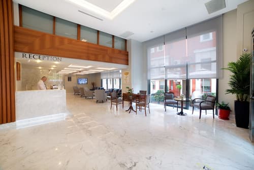 Erboy Hotel, Reception