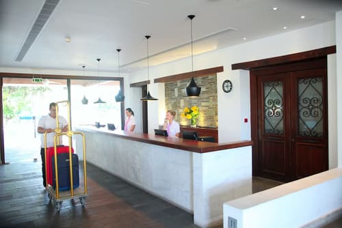 Aliathon Aegean, Reception