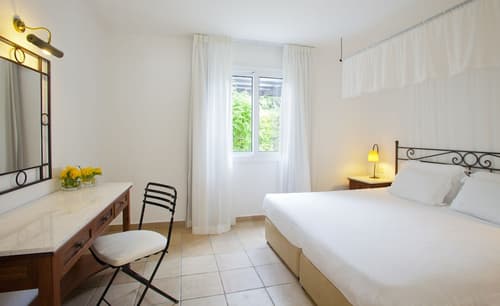 Aliathon Aegean, Room