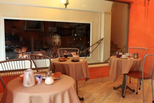 Hotel Kent, Breakfast meal