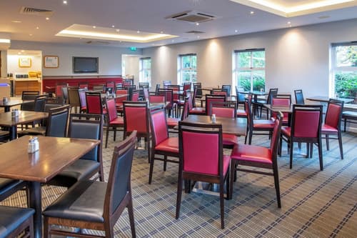 Holiday Inn Express Birmingham - Oldbury by IHG, Breakfast meal