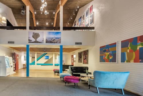 Nordfjord Hotell, Lobby sitting area